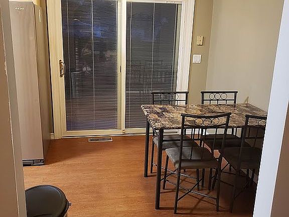 5th image of 3227 Burdett Ct