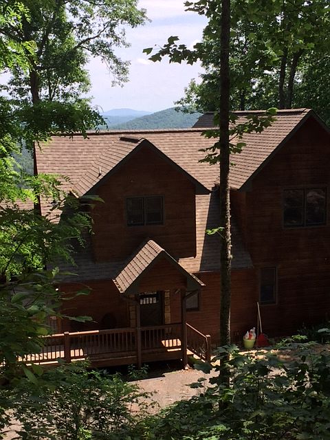 1st image of 733 Raccoon Rd