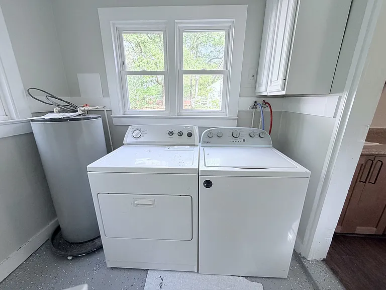 508 Hayward Ave — Photo 11