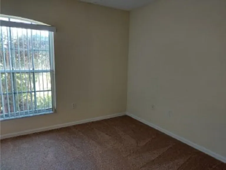 59 Laramie Dr — Photo 8