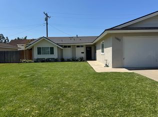 1502 W Hemlock Way, Santa Ana, CA 92704