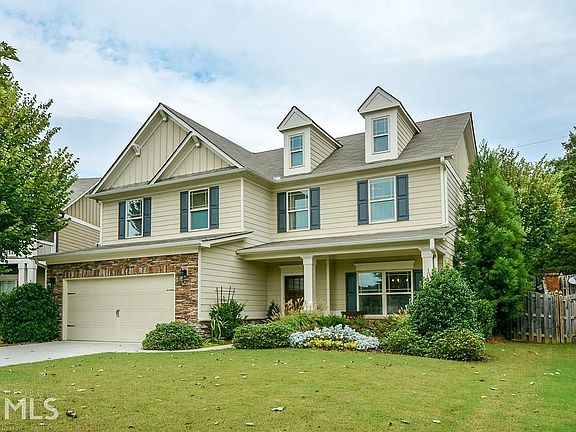 3rd image of 1627 Lake Holcomb Ln