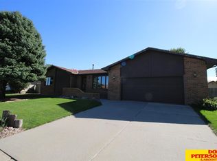 2519 E 21st St, Fremont, NE 68025