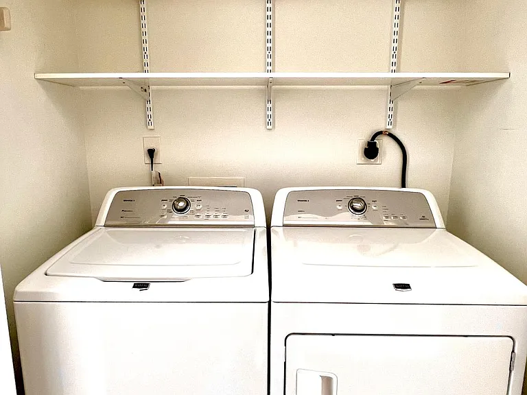 3040 Peachtree Rd NW #8 — Photo 14