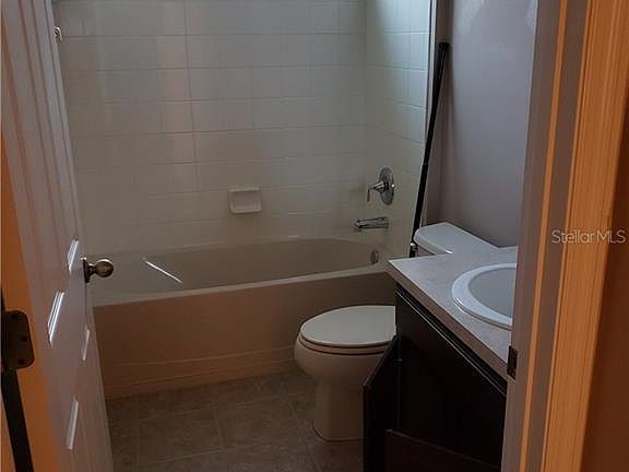 3rd image of 817 College Chase Dr