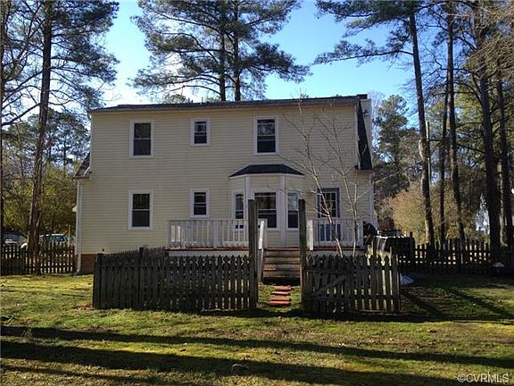 2nd image of 25407 Walkers Landing Ct