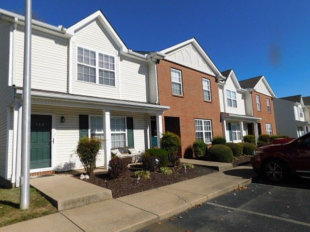 1st image of 368 Arapaho Dr