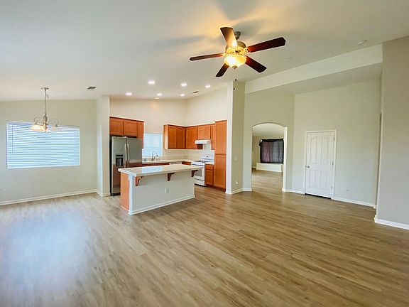 4th image of 29334 W Santa Catalina Ave