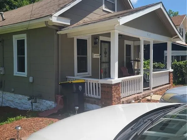 4226 E 54th St, Kansas City, MO 64130