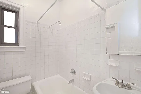 Rented by Citi Habitats | media 33