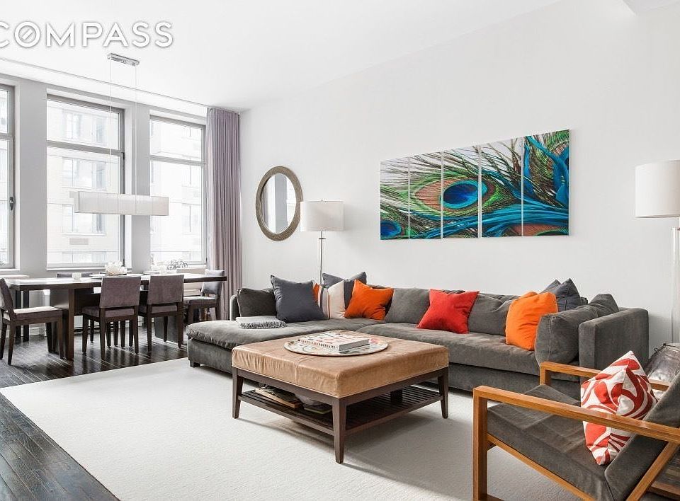 1st image of 252 7th Ave APT 16E