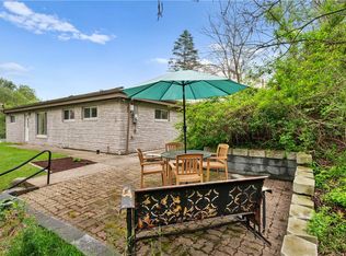 5946 Poketa Rd, Verona, PA 15147