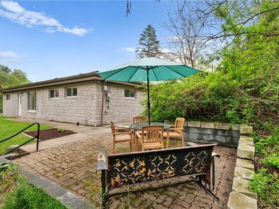 5946 Poketa Rd, Verona, PA, 15147