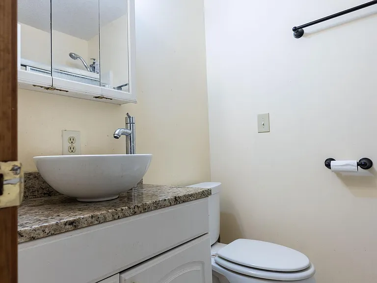 81 Peeples St — Photo 12