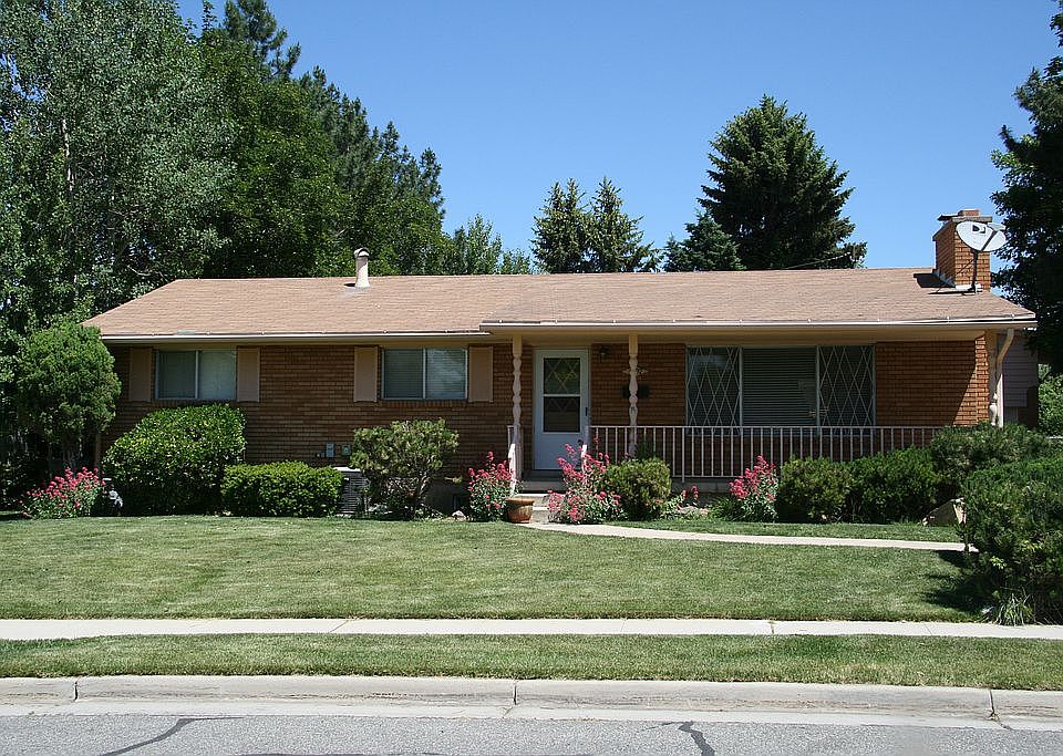1st image of 1897 E Mary Dott Way