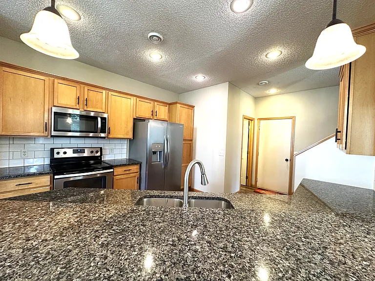 3492 Cherry Ln #F — Photo 23