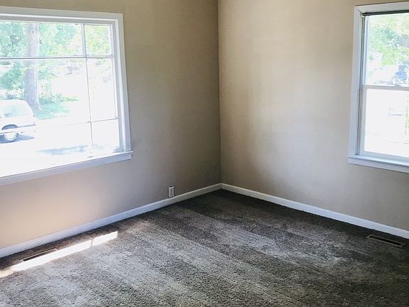 2nd image of 1340 North St #1