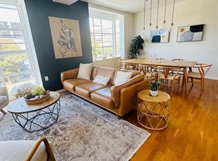 3025 20th St #A, San Francisco, CA 94110