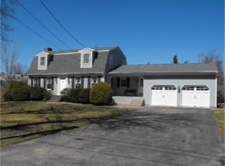 97 Barton Ave, Swansea, MA 02777
