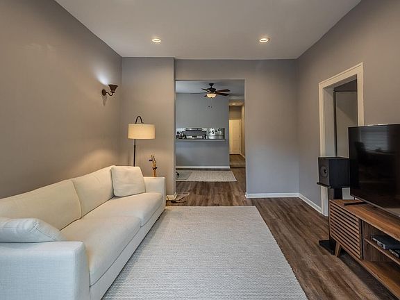 2nd image of 1734 N Rockwell St #1