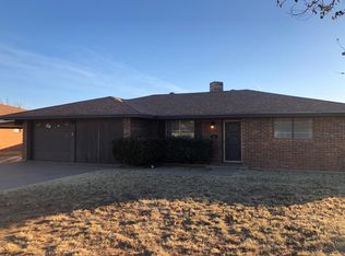 1426 Eastover St, Colorado City, TX 79512