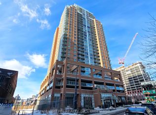 125 Western Battery Rd #1511, Toronto, ON M6K3R8