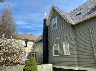 481 Pine St, Providence, RI 02907