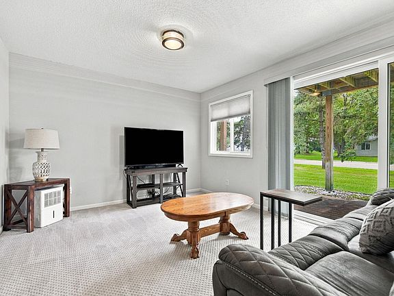 5th image of 8827 Norway St NW