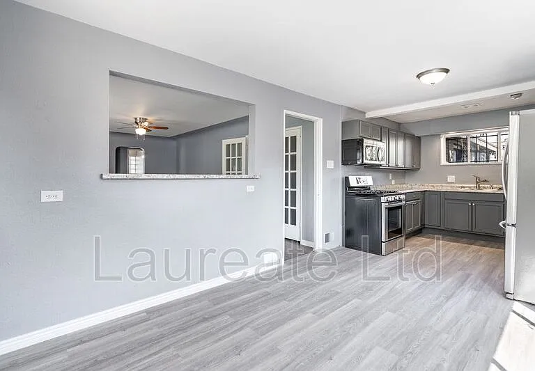 2880 N Harrison St — Photo 10
