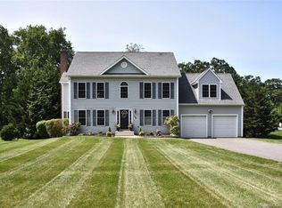 244 Upper Pattagansett Rd, East Lyme, CT 06333