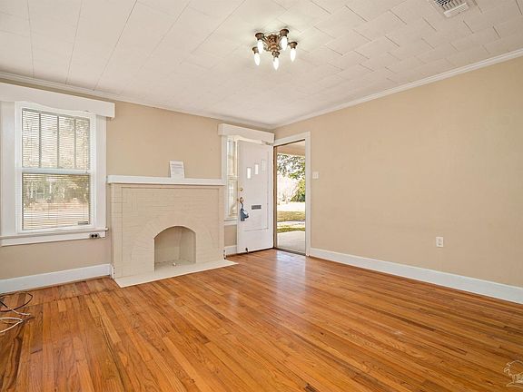 5th image of 1707 E Bobe St