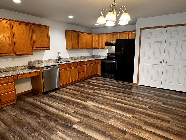 19 Holly Dr #A — Photo 4