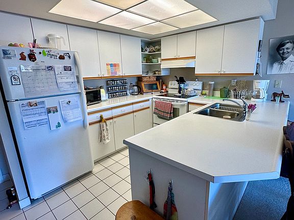5th image of 172 8th St #209