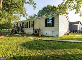 482 Hykes Rd S, Greencastle, PA 17225