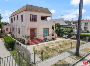 1366 W 37th Pl, Los Angeles, CA 90007