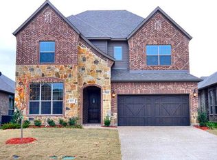 318 Hogue Ln, Wylie, TX 75098
