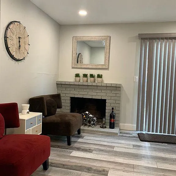 1429 Saint James Pkwy — Photo 24