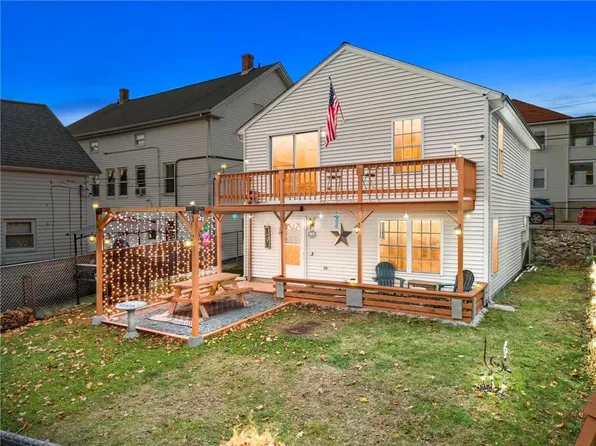 39 Mill St, West Warwick, RI 02893