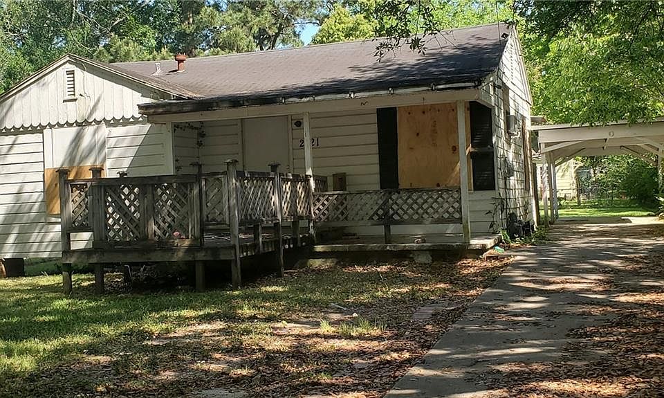 1st image of 2121 Legion St