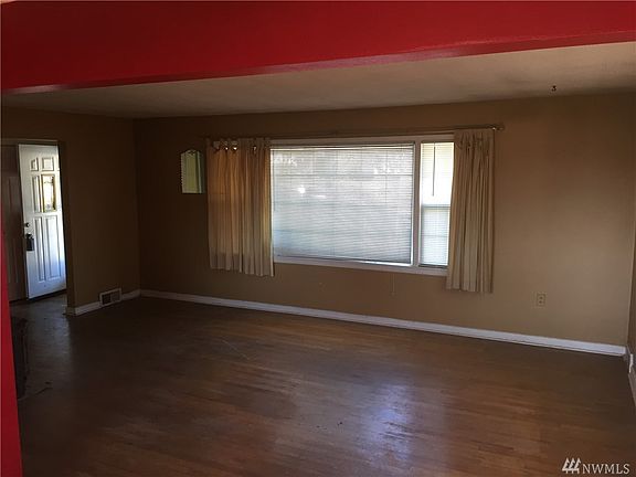 5th image of 1312 Ballew Ave