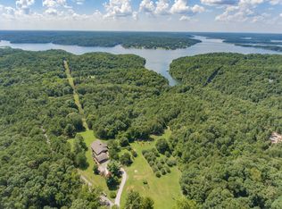 17482 Key Rd, Rogers, AR 72756