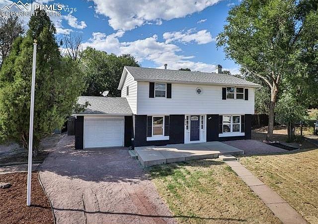 1st image of 630 Dove Pl