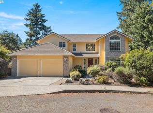 14115 SE Fircrest Ct, Portland, OR 97236
