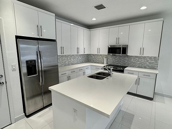Modern Kitchen