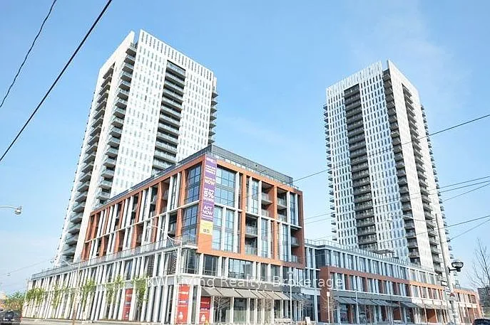 2 bed, $2,750 — Photo 1