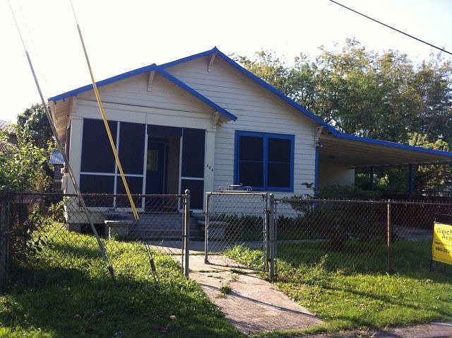 1st image of 304 Lawrence St