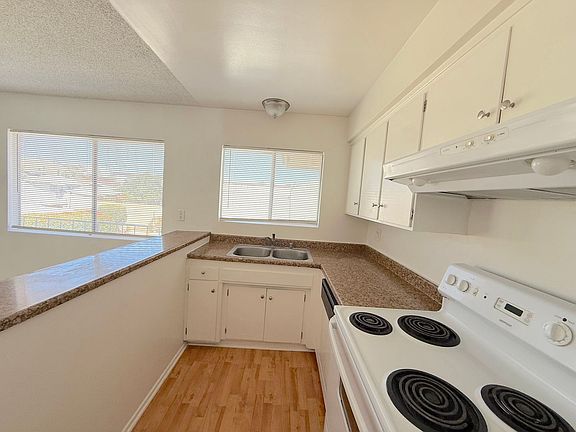 5th image of 105 S Granada Ave APT E