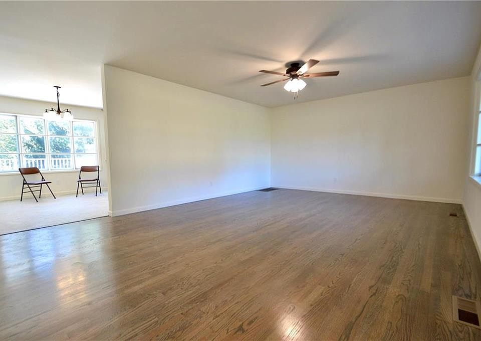 569 Rd, Nazareth, PA 18064 Zillow