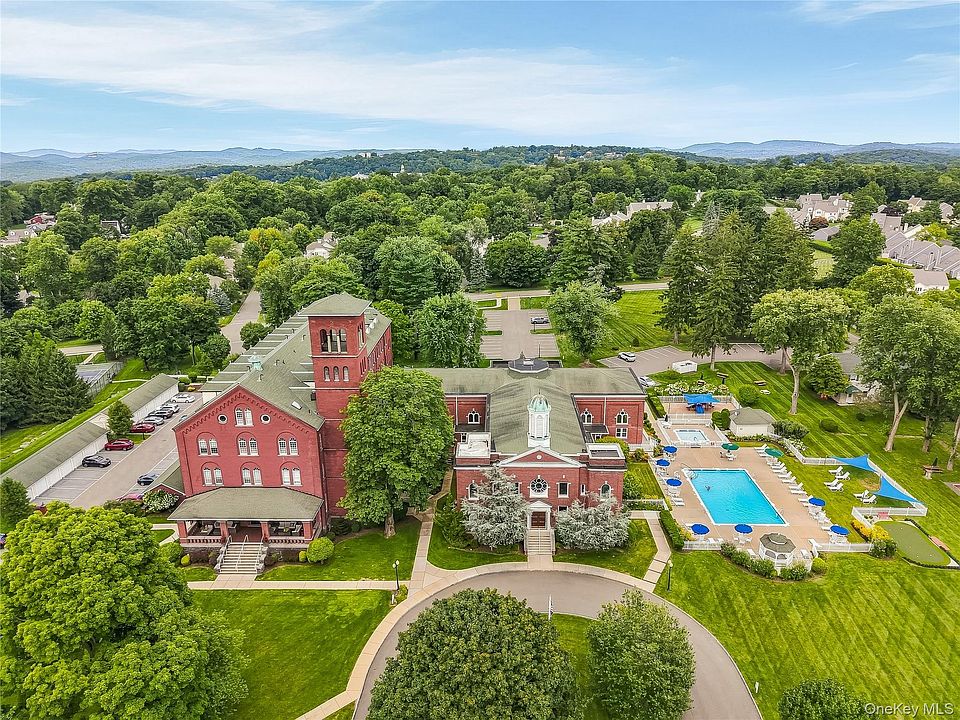1st image of 4001 Hickory Court