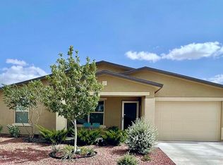 920 Talavera Dr, Horizon City, TX 79928